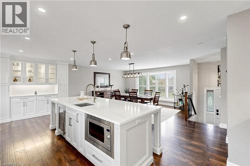 1365 Ester Drive, Burlington, ON - Indoor Photo Showing Kitchen