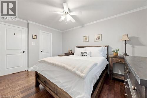 1365 Ester Drive, Burlington, ON - Indoor Photo Showing Bedroom