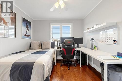 1365 Ester Drive, Burlington, ON - Indoor Photo Showing Bedroom