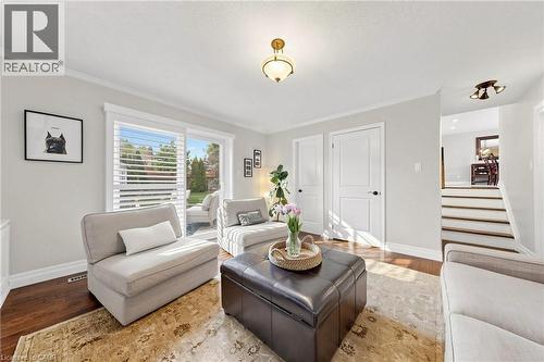 1365 Ester Drive, Burlington, ON - Indoor Photo Showing Living Room