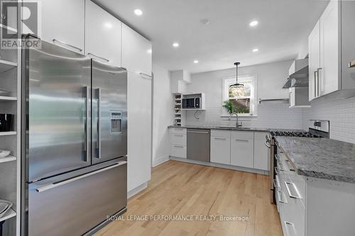 Photo prior to tenant occupancy *digitally staged* - 81 Ivy Crescent, Ottawa, ON - Indoor Photo Showing Kitchen With Stainless Steel Kitchen With Upgraded Kitchen