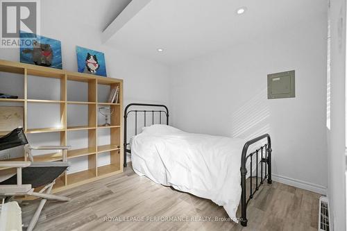 81 Ivy Crescent, Ottawa, ON - Indoor Photo Showing Bedroom