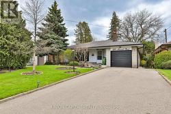 228 MAXWELL STREET Toronto, ON M3H 5B7