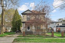 855 HAMILTON STREET  Cambridge, ON N3H 3E7