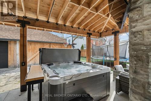 855 Hamilton Street, Cambridge, ON - Indoor