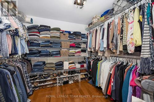 2 Fairhaven Way, Ottawa, ON - Indoor With Storage