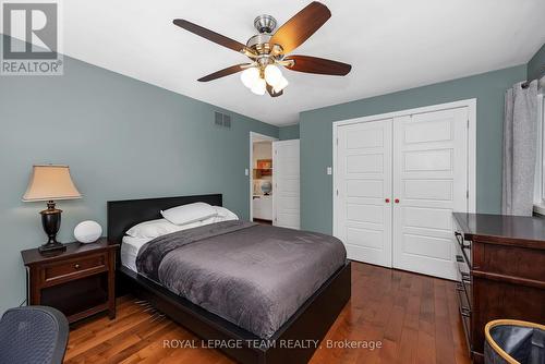 2 Fairhaven Way, Ottawa, ON - Indoor Photo Showing Bedroom
