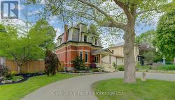 257 LIGHT STREET Woodstock (Woodstock - North), ON N4S 6H9