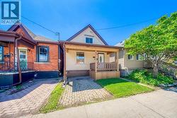1062 CANNON Street E  Hamilton, ON L8L 2H8