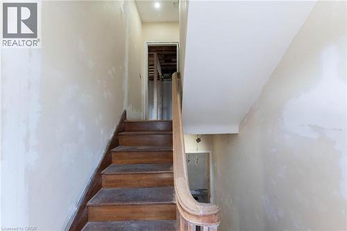 822 Main Street E, Hamilton, ON 