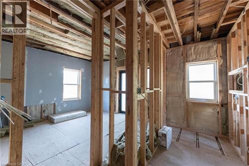 822 Main Street E, Hamilton, ON 