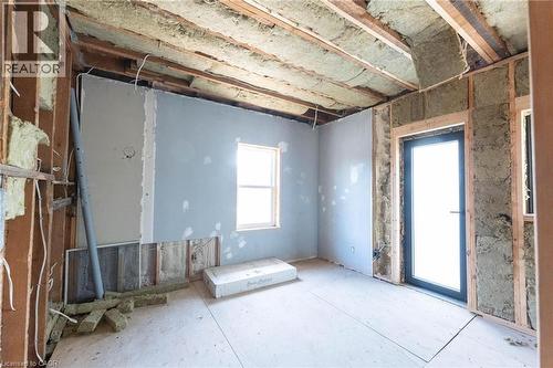 822 Main Street E, Hamilton, ON 