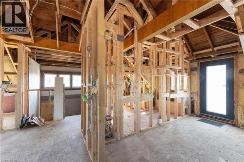 822 Main Street E, Hamilton, ON 