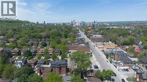 822 Main Street E, Hamilton, ON 