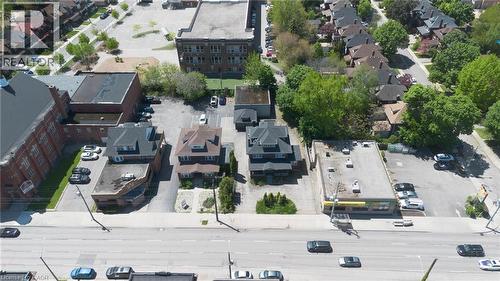 822 Main Street E, Hamilton, ON 