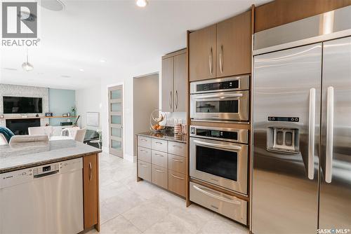 71 Bain Crescent, Saskatoon, SK - Indoor Photo Showing Kitchen