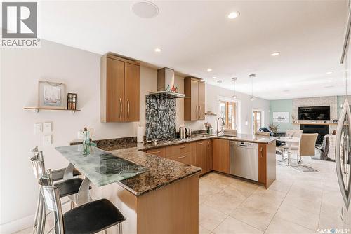 71 Bain Crescent, Saskatoon, SK - Indoor Photo Showing Kitchen With Upgraded Kitchen