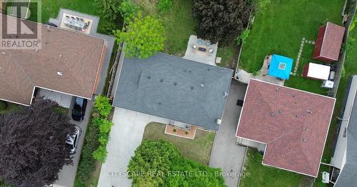 39 Carousel Avenue, Hamilton, ON - Outdoor