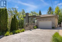 164A LAKESHORE ROAD  St. Catharines, ON L2N 2V1