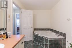 Second Floor Ensuite Bathroom - 