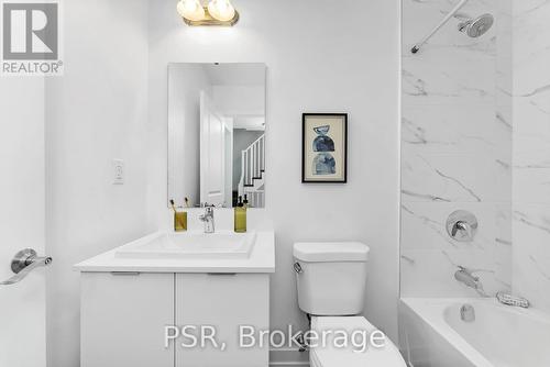 350 - 37 Danforth Road, Toronto, ON - Indoor Photo Showing Bathroom