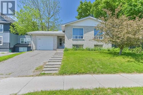 636 ROMAINE STREET  Peterborough (Otonabee Ward 1), ON K9J 2E4