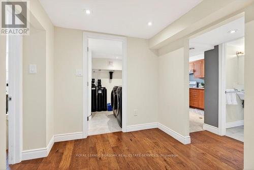 758 Francis Road, Burlington, ON - Indoor Photo Showing Other Room