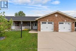 18 DEVON DRIVE South Huron (Exeter), ON N0M 1S3