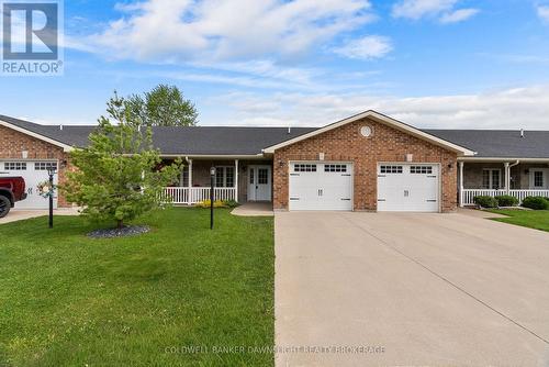 18 Devon Drive, South Huron (Exeter), ON - Outdoor With Deck Patio Veranda With Facade