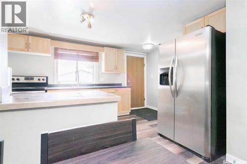 1077 Broder Street, Regina, SK - Indoor Photo Showing Kitchen