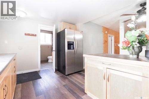 1077 Broder Street, Regina, SK - Indoor Photo Showing Kitchen