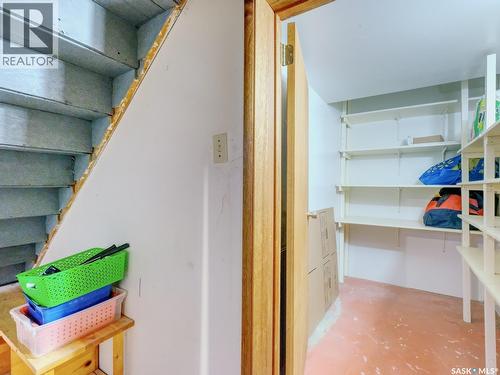 311 4Th Avenue E, Biggar, SK - Indoor With Storage