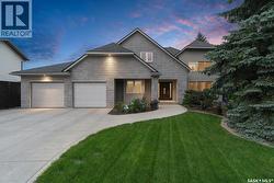 323 Mallin CRESCENT  Saskatoon, SK S7K 7X2