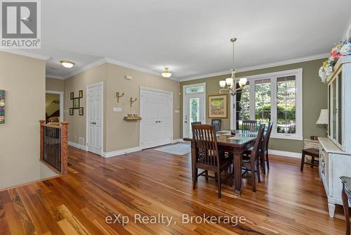 7 Limbert Road, Mcdougall, ON - Indoor Photo Showing Dining Room