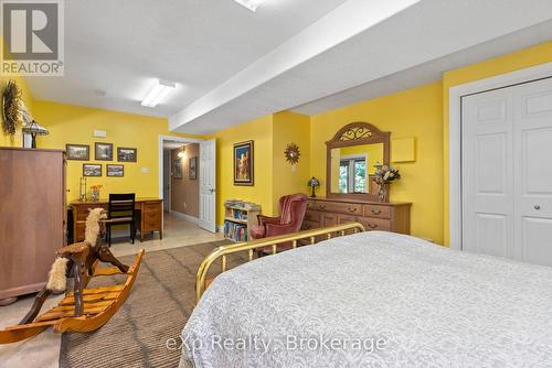 7 Limbert Road, Mcdougall, ON - Indoor Photo Showing Bedroom