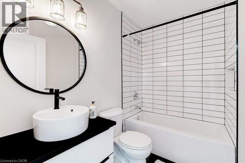 UNIT A - 38 East 16Th Street, Hamilton, ON - Indoor Photo Showing Bathroom