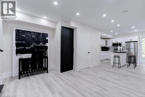 UNIT B - 38 East 16Th Street, Hamilton, ON - Indoor