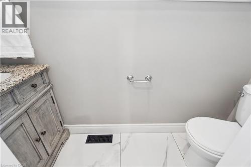 855 Hamilton Street, Cambridge, ON - Indoor