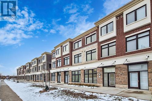 5456 Main Street, Whitchurch-Stouffville, ON - Outdoor