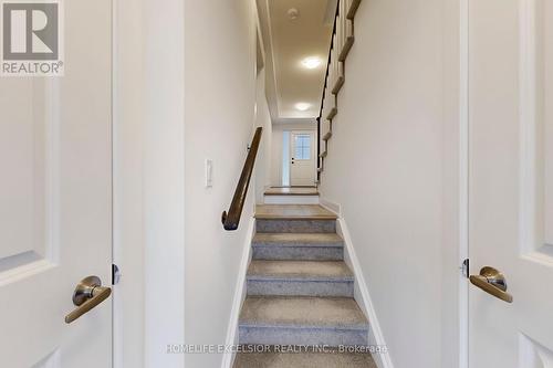 5456 Main Street, Whitchurch-Stouffville, ON - Indoor Photo Showing Other Room