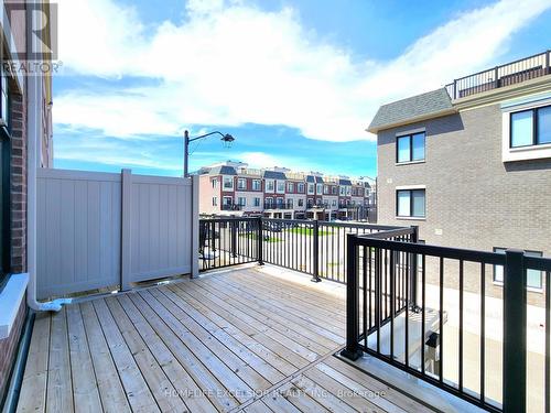 5456 Main Street, Whitchurch-Stouffville, ON - Outdoor With Exterior