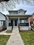 6 LAPP STREET Toronto (Rockcliffe-Smythe), ON M6N 3W6
