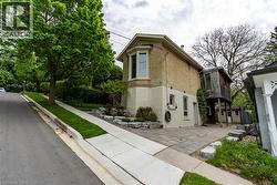 23 PEARL ST Street Guelph, ON N1E 2E4