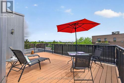 1896 Carling Avenue, Ottawa, ON 