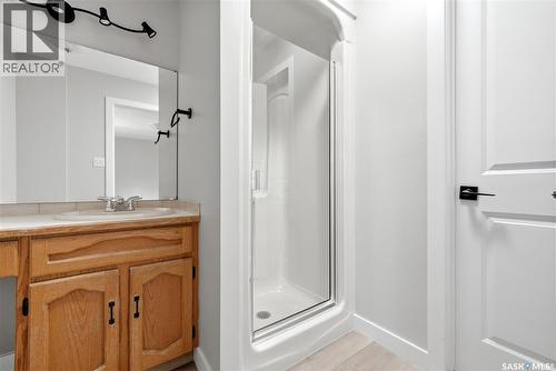 1535 Lee Grayson Crescent N, Regina, SK - Indoor Photo Showing Bathroom