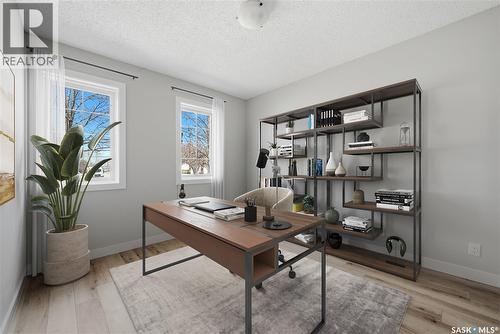 1535 Lee Grayson Crescent N, Regina, SK - Indoor Photo Showing Office