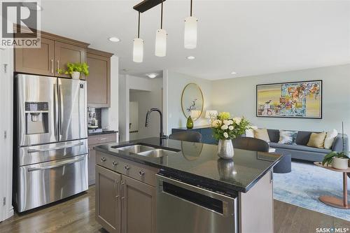106 Wilkins Crescent, Saskatoon, SK - Indoor Photo Showing Kitchen With Double Sink With Upgraded Kitchen
