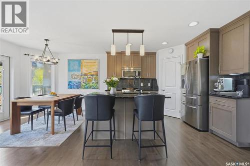 106 Wilkins Crescent, Saskatoon, SK - Indoor Photo Showing Kitchen With Upgraded Kitchen