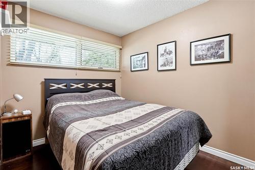 1120 Broadway Avenue E, Regina, SK - Indoor Photo Showing Bedroom