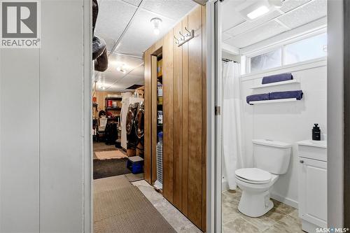 1120 Broadway Avenue E, Regina, SK - Indoor Photo Showing Bathroom